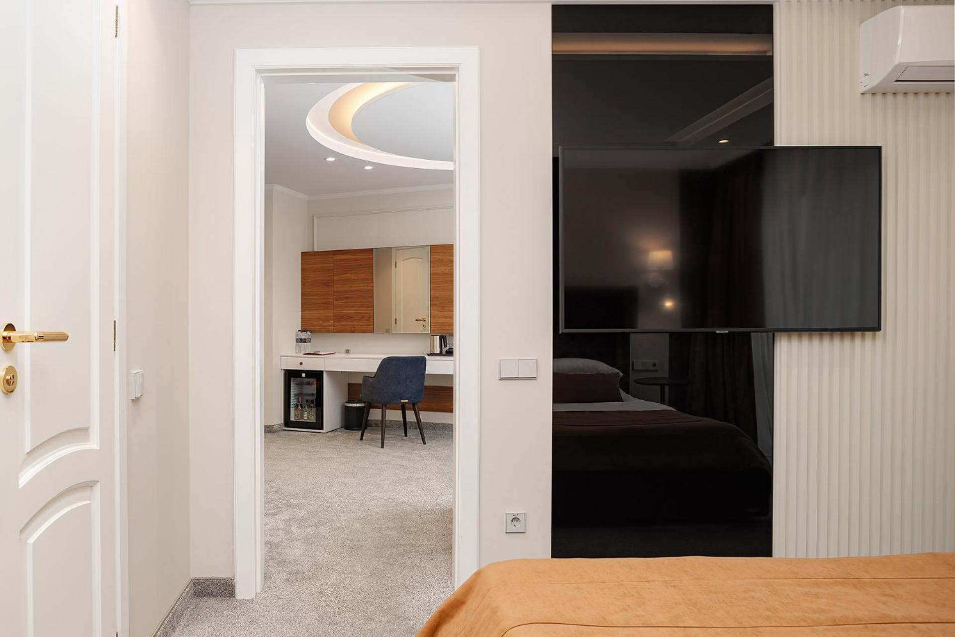 Eurohotel Lviv Luaran gambar