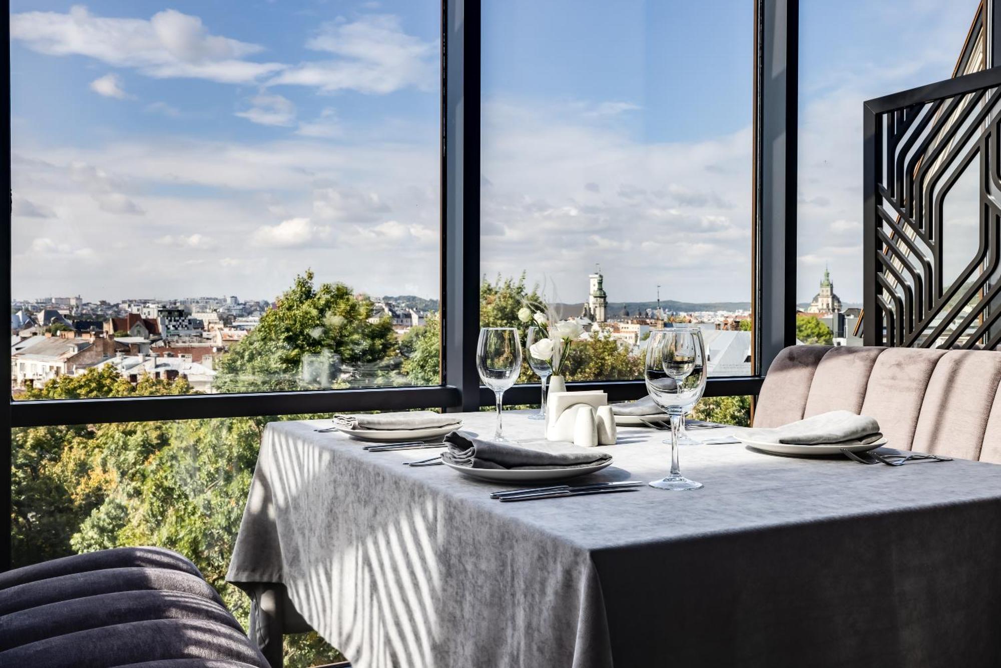 Eurohotel Lviv Luaran gambar