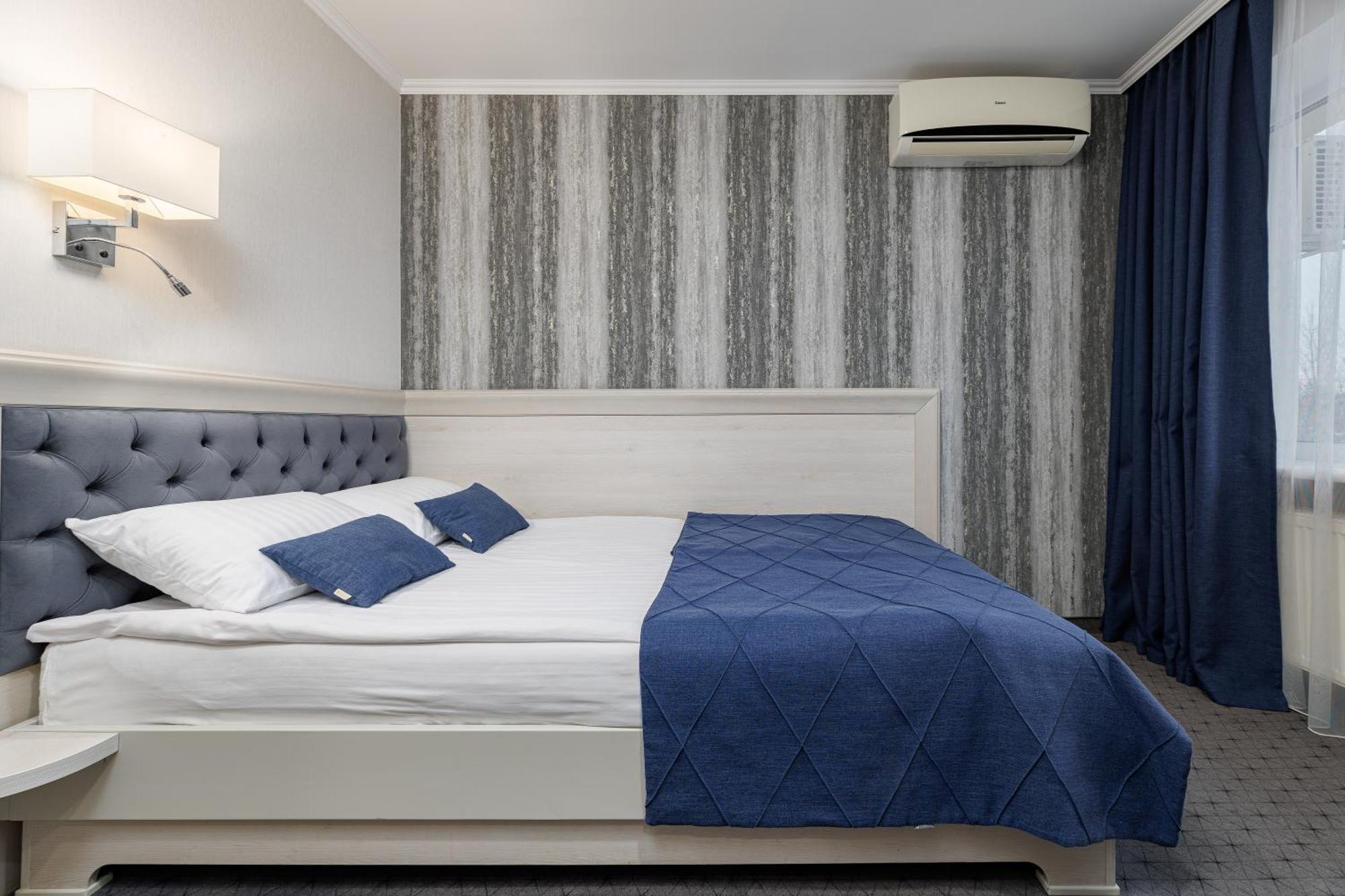 Eurohotel Lviv Bilik gambar